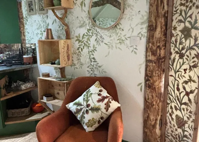 The Oak Tree House *